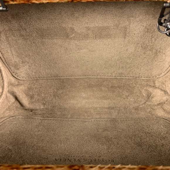 BOTTEGA VENETA Beige Floral Python Skin Leather Pochette Knot Clutch - Picture 8 of 11